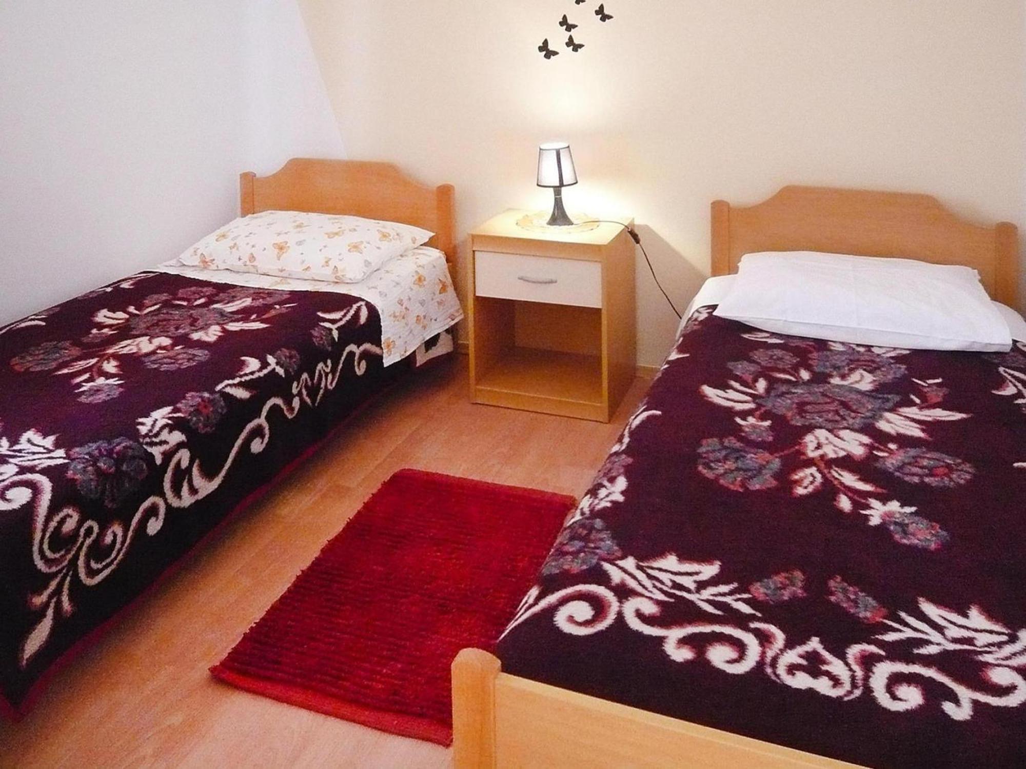 Apartments Ljilja In Privlaka, Near Sandy Beach Privlaka  Ngoại thất bức ảnh