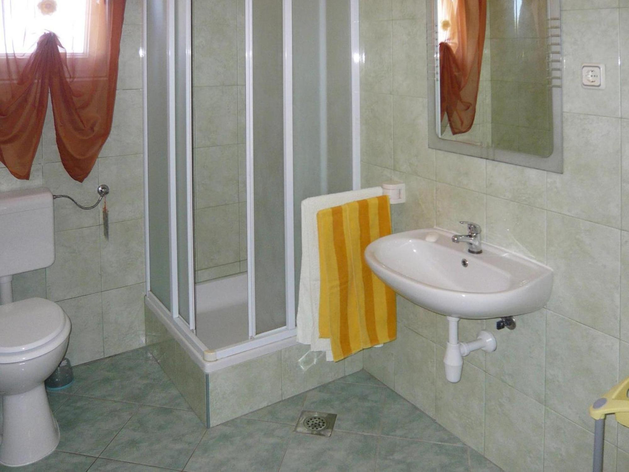 Apartments Ljilja In Privlaka, Near Sandy Beach Privlaka  Ngoại thất bức ảnh